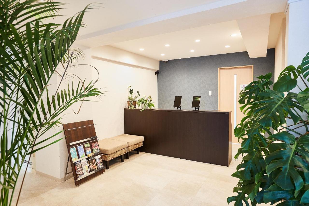 New Normal Hotel In Nago ニューノーマルホテルイン名護 Екстер'єр фото