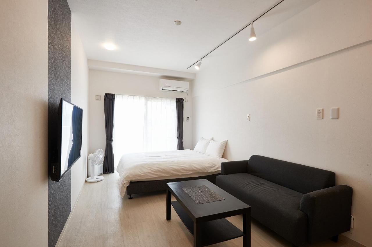 New Normal Hotel In Nago ニューノーマルホテルイン名護 Екстер'єр фото